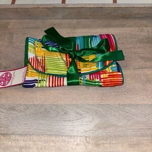 NWT BUCKHEAD BETTIES 3 Pocket Jewelry Roll with Ribbon Magnetic Closure color(s)